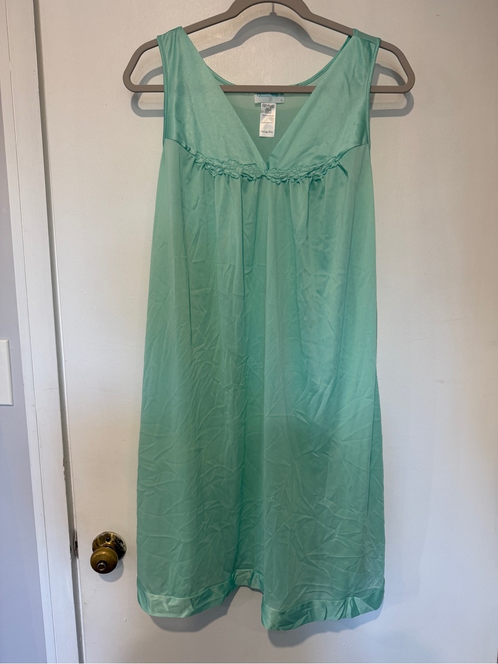 Vanity Fair Mint Green Sleeveless Chemise